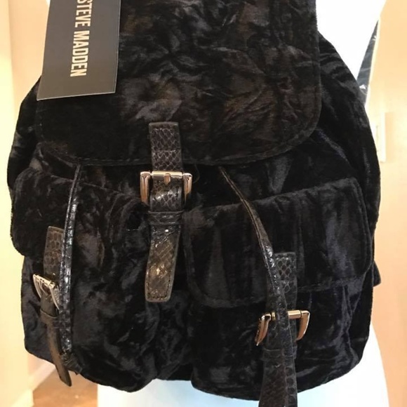 NWT Steve Madden backpack velvet black - Picture 2 of 3